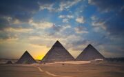 430609-tourism-tourists-egypt-pyramids_of_giza-sand